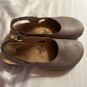 Sling back clogs by Weil